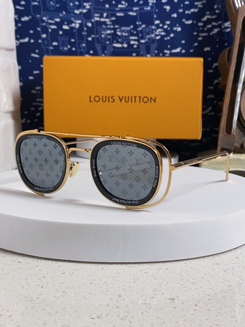 ルイヴィトンサングラス正面デザイン